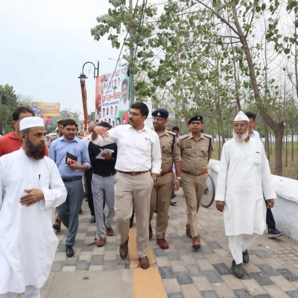 सहारनपुर डीएम ने ईदगाह का निरीक्षण किया:नमाज के लिए सुरक्षा, साफ-सफाई व्यवस्थाओं का जायजा लिया
