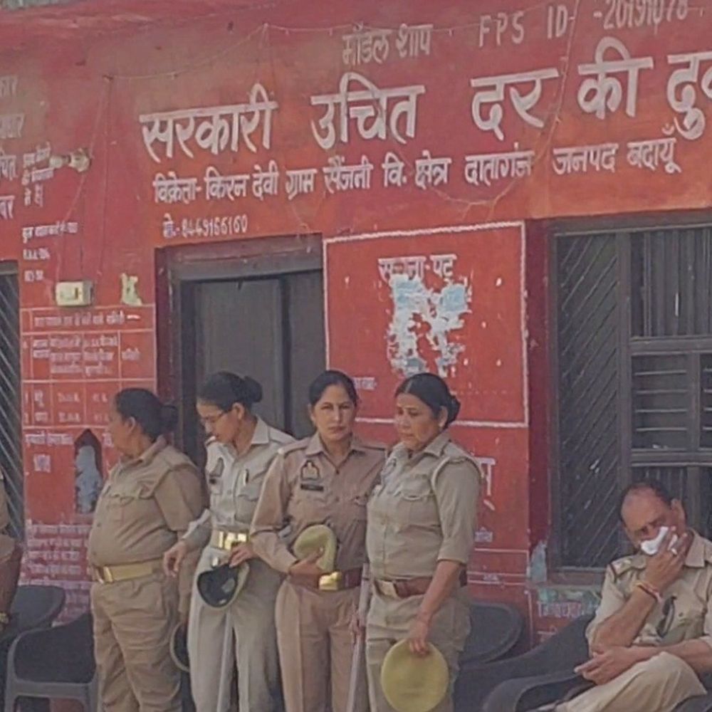 HPCL हत्याकांड का आरोपी खुद बोलेरो चलाकर प्लांट में घुसा:बदायूं में कोटेदार मां पर दर्ज होगा बिजली चोरी का केस, साथी बोले- दोस्ती में दिया साथ