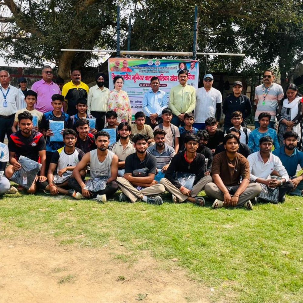 हाथरस में जिला स्तरीय खेलकूद प्रतियोगिताएं:कबड्डी, वॉलीबॉल, हैंडबॉल और बास्केटबॉल प्रतियोगिताओं का आयोजन