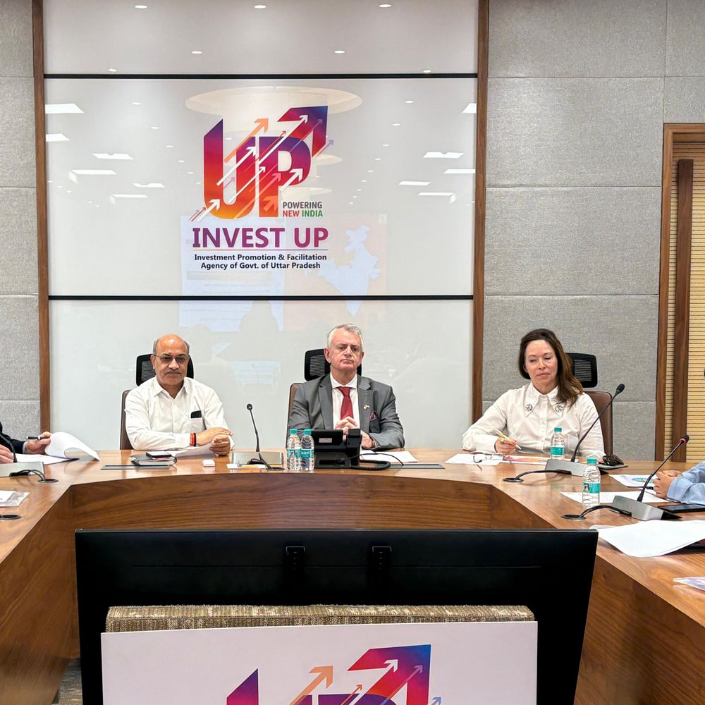 यूपी के साथ व्यापार, ऊर्जा और रक्षा सहयोग बढ़ाएगा कनाडा:कनाड़ा के उच्चायुक्त ने सीएम योगी से मुलाकात की, यूपी व कनाडा के बीच शैक्षणिक एवं औद्योगिक सहयोग बढाएंगे