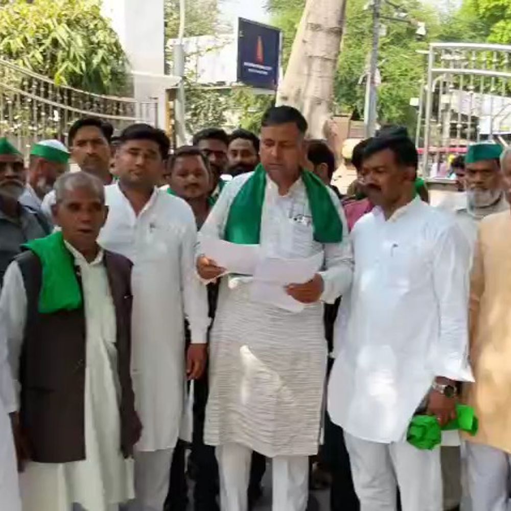 किसान पुराने जल स्रोतों पर कब्जे से आक्रोशित:समस्या समाधान न होने पर आंदोलन तेज करने की चेतावनी