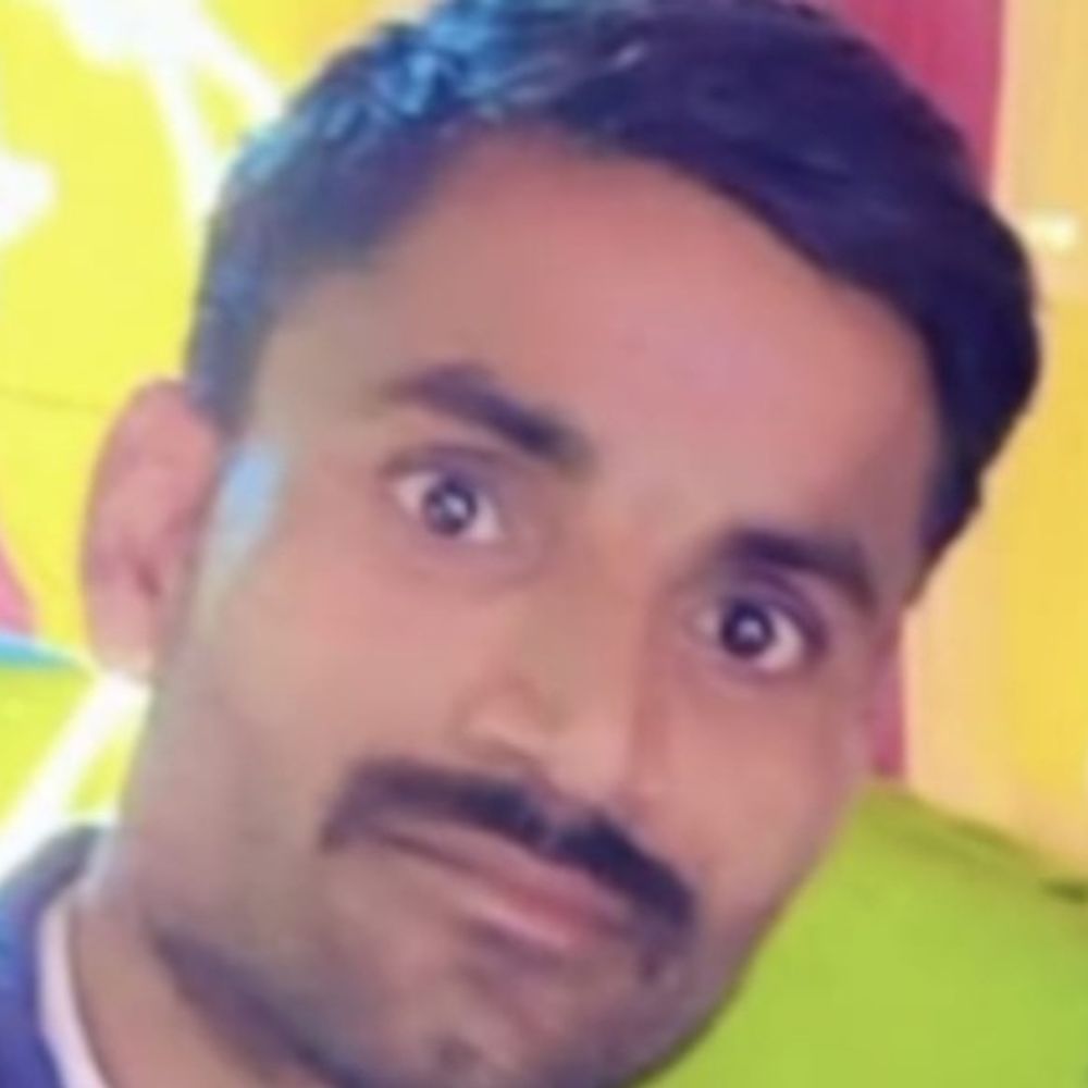 उन्नाव में युवक ने की आत्महत्या:कमरे में चारपाई पर पड़ा मिला शव, चार दिन पहले हुई थी बहन की शादी