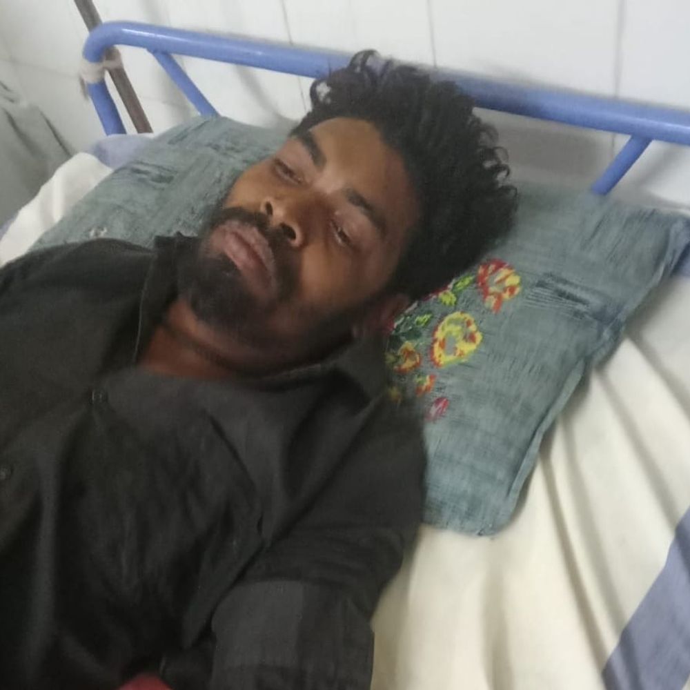 धमतरी में करंट से मिस्त्री की मौत, एक घायल:  निर्माणाधीन मकान पर पाइप फिटिंग के दौरान हादसा, नंदी कार्यक्रम में मजदूर झुलसा – Dhamtari News