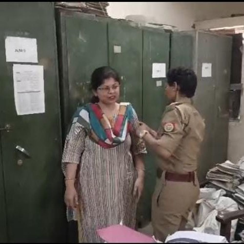 अम्बेडकरनगर में अकबरपुर डाकघर में बम की सूचना से हड़कंप:तमिल मुक्ति संगठन ने भेजा मेल, पुलिस को जांच में कुछ नहीं मिला