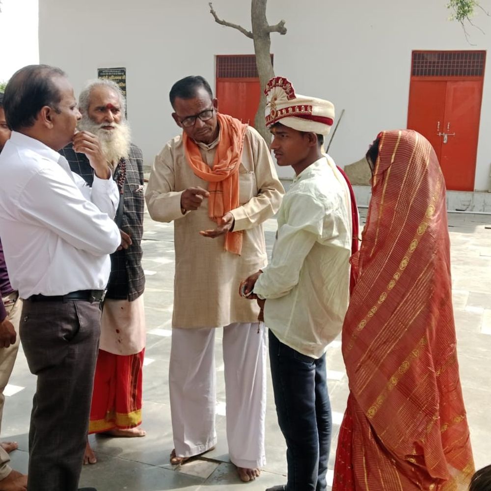 औरैया में बाल विवाह रुकवाया, 13 साल की है दुल्हन:दूल्हे की उम्र 15 साल, SDM ने परिजनों पर कार्रवाई के दिए निर्देश