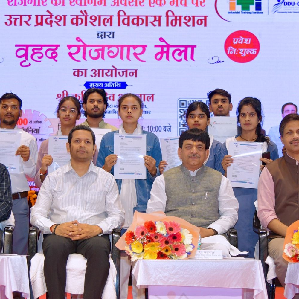 116 कंपनियों ने दिया 15 हजार पदों रोजगार का ऑफर:रोजगार की तलाश में आए 8694 युवा, 2527 को मिली नौकरी, टाटा, होरी जैसी बड़ी कंपनियों में मिला रोजगार