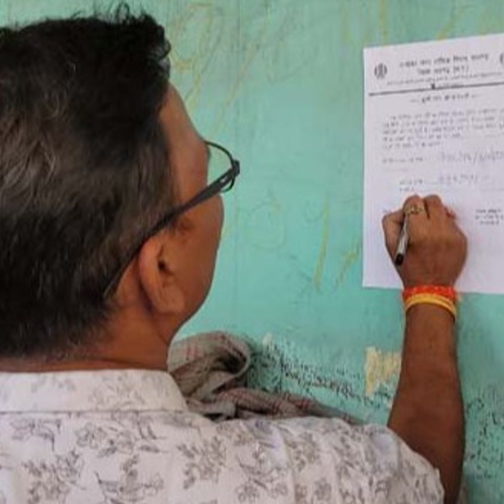 रायगढ़ में जूटमिल पर कुर्की नोटिस:पेट्रोल पंप समेत 5 संस्थानों को निगम ने किया सील; बड़े बकायेदारों से टैक्स वसूली की कार्रवाई