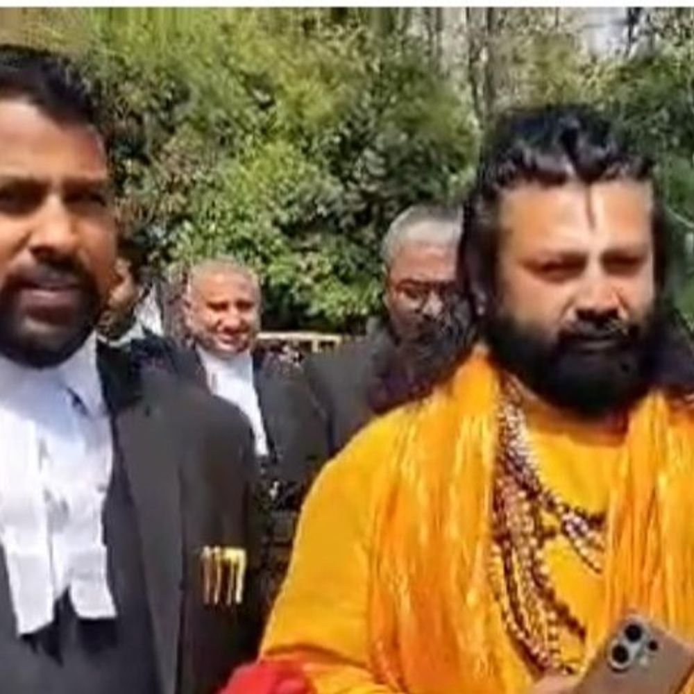 शंकराचार्य की जमानत के विरोध में 883 पन्नों का जवाब:आशुतोष महाराज ने कोर्ट में रखा अपना पक्ष, देरी के लिए माफीनामा दिया