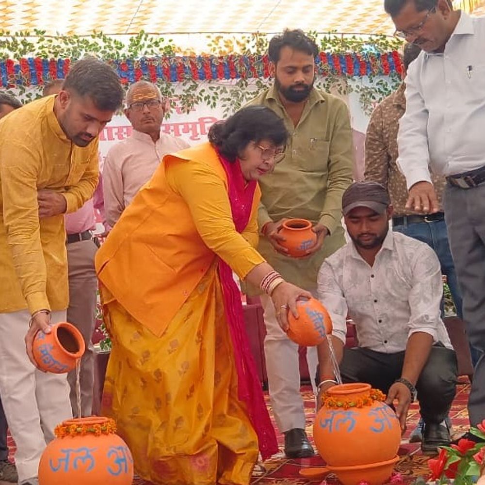 मंत्री प्रतिभा शुक्ला ने जल संगोष्ठी में ग्रामीणों को शपथ:कानपुर देहात में जल संरक्षण व सदुपयोग के लिए 'जल है तो कल है' का संदेश