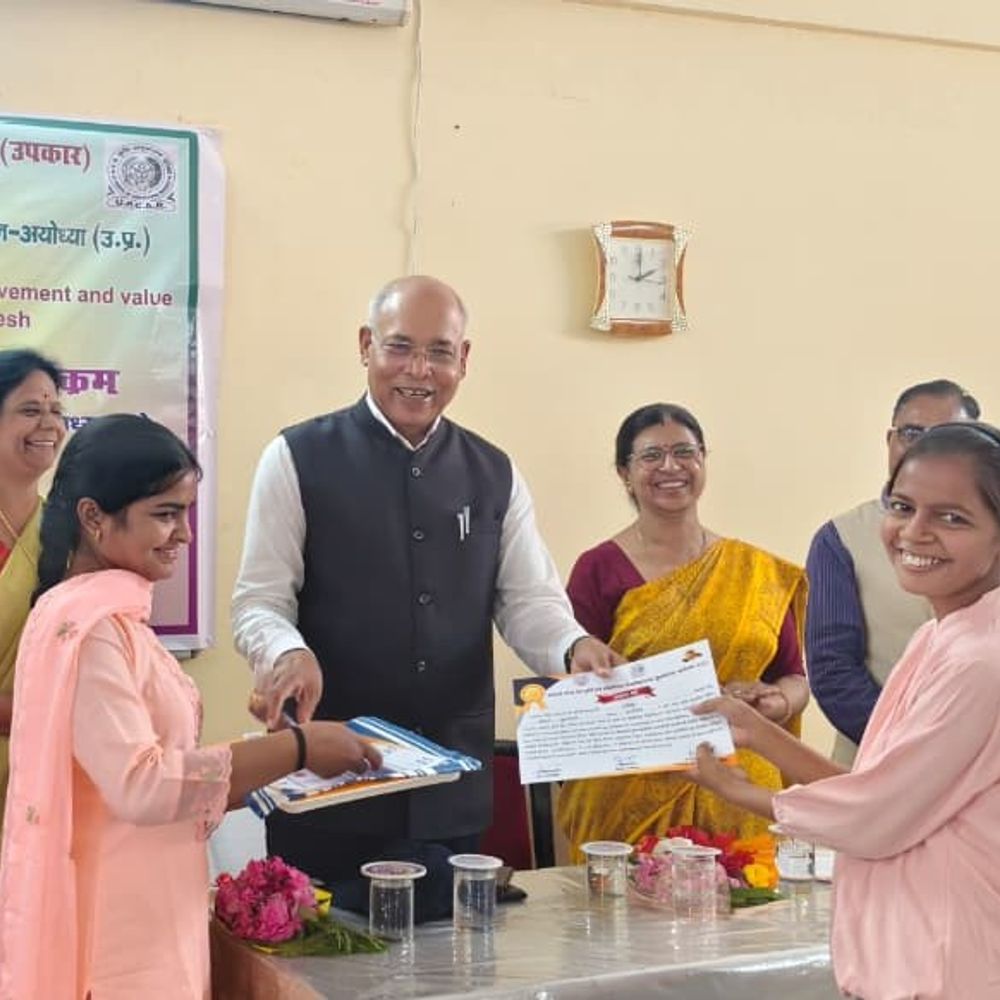 अयोध्या में 40 महिलाओं को मोटे अनाज प्रशिक्षण:उत्पाद बनाकर आत्मनिर्भर बनने का मिला अवसर, पास्ता, नूडल्स, बिस्किट बनाना सीखा