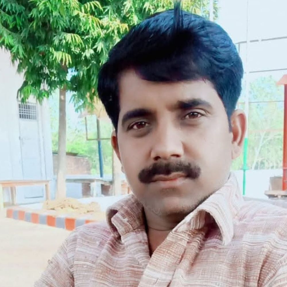 मैरिज लॉन में पत्रकार का फांसी पर लटकता शव मिला:उन्नाव में पुलिस ने आत्महत्या की आशंका जताई, मामले की जांच जारी