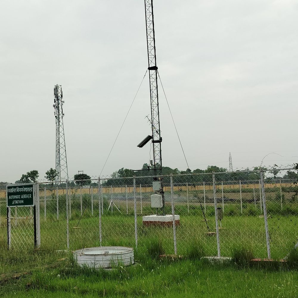 अयोध्या में बारिश का अलर्ट:दलहनी-तिलहनी फसलों को होगा नुकसान, किसान हुए परेशान