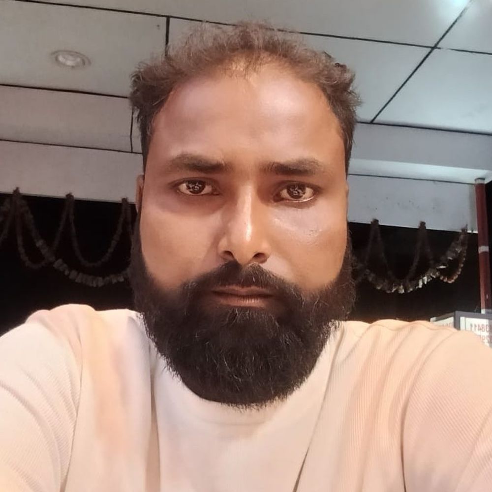 3.26 लाख रुपए लेकर निकला शराब दुकान संचालक लापता:3 दिन से बंद है मोबाइल, परिजनों ने जताई अनहोनी की आशंका