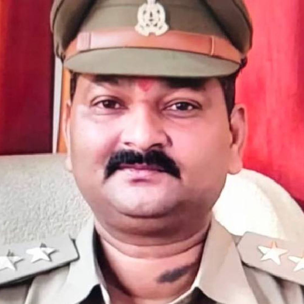 प्रयागराज साइबर थाने के इंस्पेक्टर सस्पेंड:कामकाज में लापरवाही, अफसरों के आदेश को न मानने में कार्रवाई