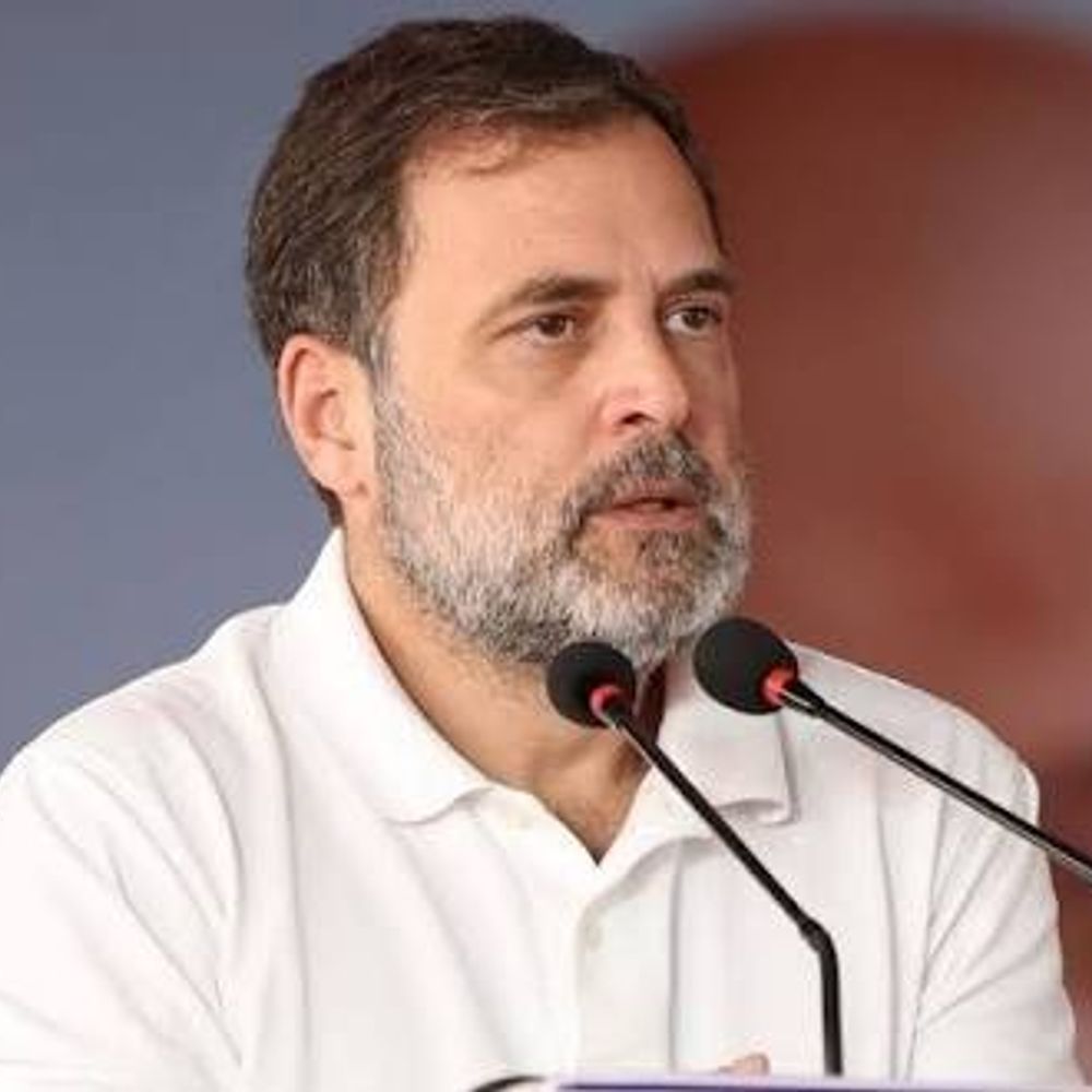 शिमला पहुंचे राहुल गांधी:बहन प्रियंका के घर छराबड़ा में ठहरे, नेता प्रतिपक्ष का निजी दौरा बताया जा रहा