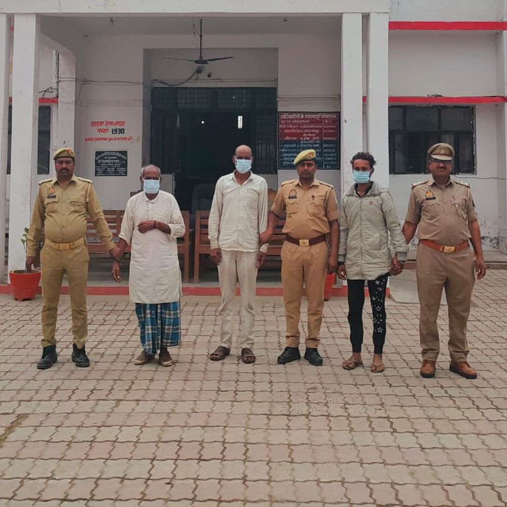 श्रावस्ती में पुलिस मुठभेड़, गोवध के 4 आरोपी गिरफ्तार:एक घायल, पूर्व की गोवध घटनाओं में भी थे सभी शामिल, पहले से भी दर्ज है मामले