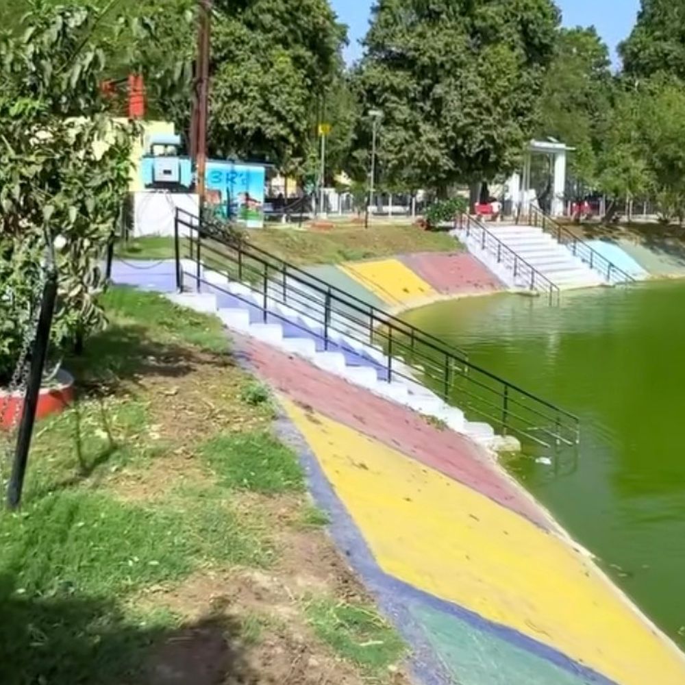 हरदोई के निकायों में शुरू होंगे सौंदर्यीकरण कार्य:आंबेडकर पार्क में कलरफुल फाउंटेन, चौराहों का होगा विकास