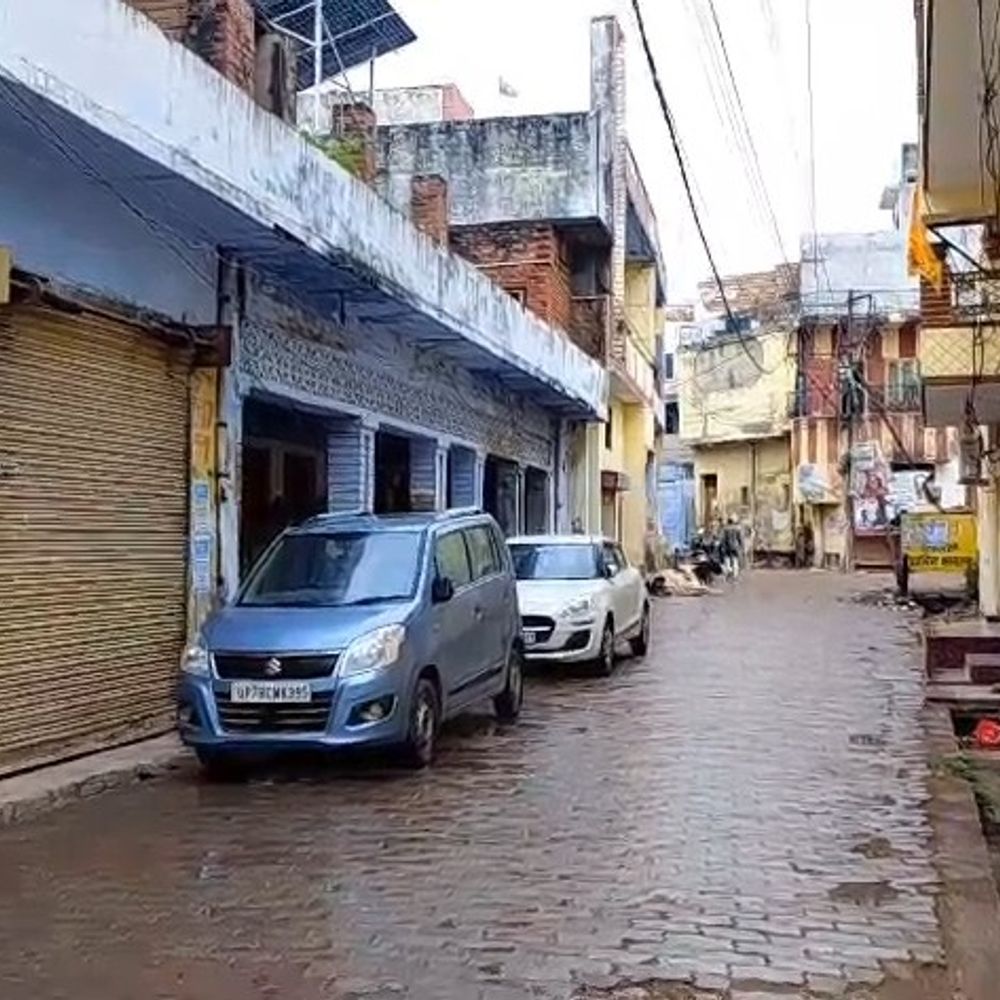 उन्नाव में बारिश से तापमान गिरा:कटी सरसों को लेकर किसान चिंतित, फसल नुकसान की आशंका