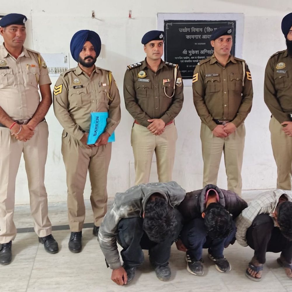 ऊना में चोरी के दो मामलों में तीन आरोपी गिरफ्तार:  दुकान से चुराया था सामान; पंजाब के गढ़शंकर से पकड़े – Una News