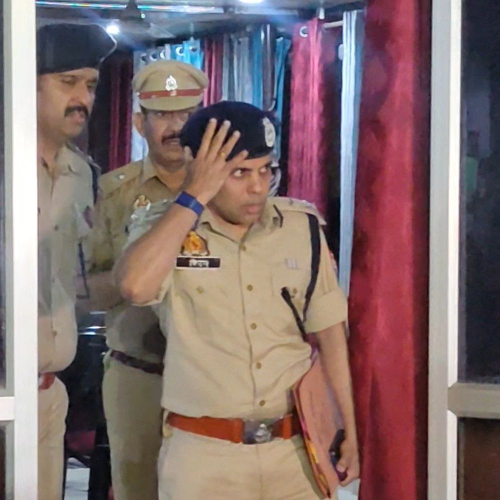 हिस्ट्रीशीटरों का सत्यापन करें, महिला अपराध पर तुरंत एक्शन लें:आईजी ने कहा- पंचायत चुनाव से पहले अपराधियों पर करें सख्ती, लापरवाही बर्दाश्त नहीं