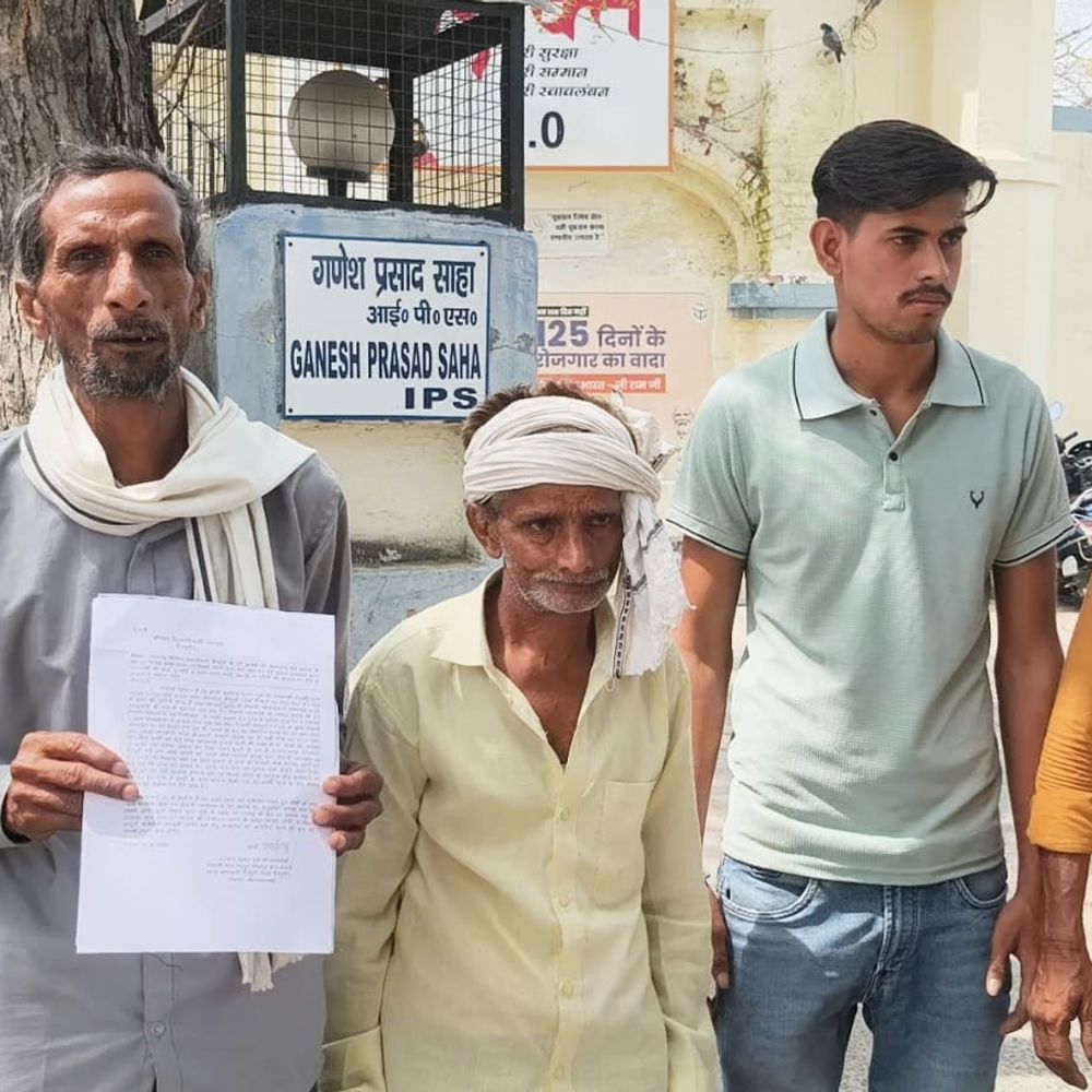 मैनपुरी में कोर्ट स्टे के बावजूद जमीन पर कब्जा:पीड़ित ने पुलिस से की सख्त कार्रवाई की मांग, आरोपियों पर तोड़फोड़ और जान-माल की धमकी देने का आरोप