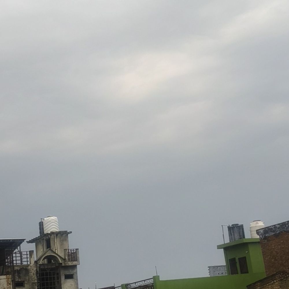 बुलंदशहर में बारिश दूसरे दिन भी जारी:ठंडी हवाओं के साथ तेज बूंदाबांदी, कई जगहों पर गेहूं की फसल गिरी