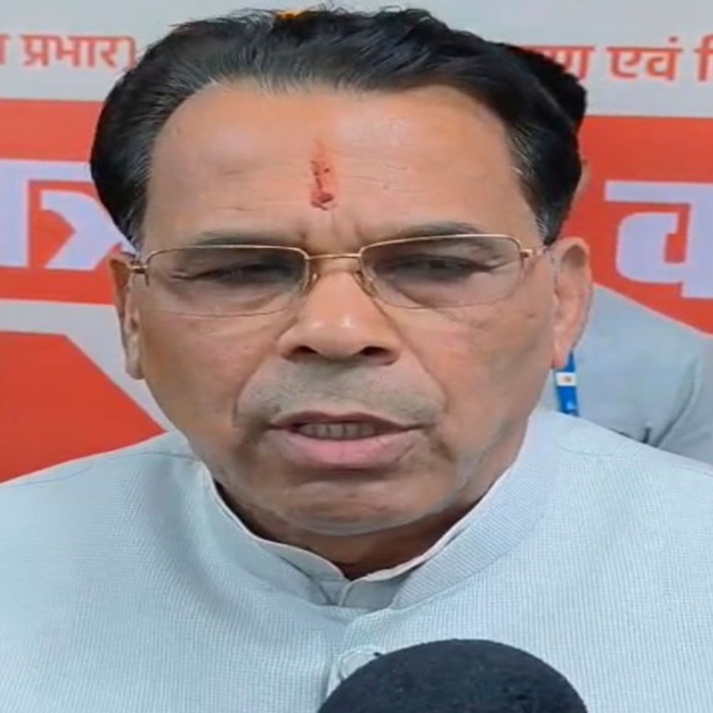 मंत्री बोले-सरकार ने 9 साल में 9 लाख नौकरियां दीं:शाहजहांपुर में कहा- कांग्रेस ने भ्रष्टाचार, परिवारवाद के अलावा कुछ नहीं दिया