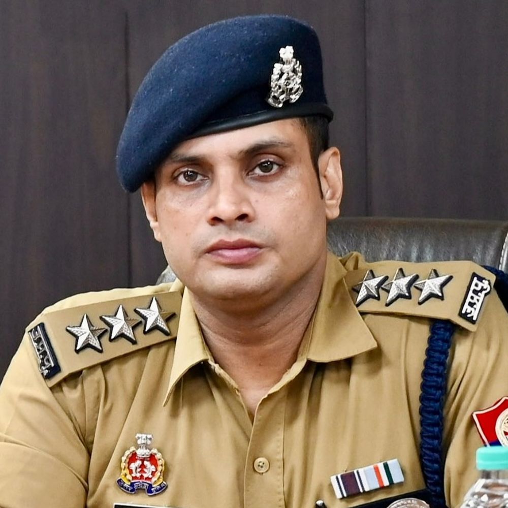 पूर्व एमएलसी बृजेश सिंह के दामाद बने एएसपी:योगी सरकार ने 43 पीपीएस अफसरों को डीएसपी से प्रमोद किया