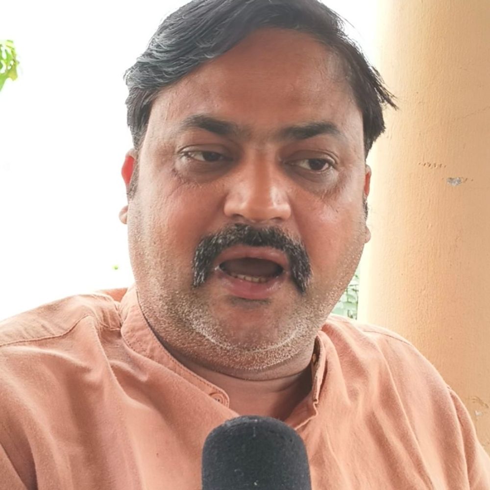 10 में 10 नंबर का हकदार हूं:कस्ता विधायक सौरभ सिंह बोले- अस्पतालों में बेड बढ़वाए, नया CHC बनवा रहा, जनता के बीच 24 घंटे रहता हूं