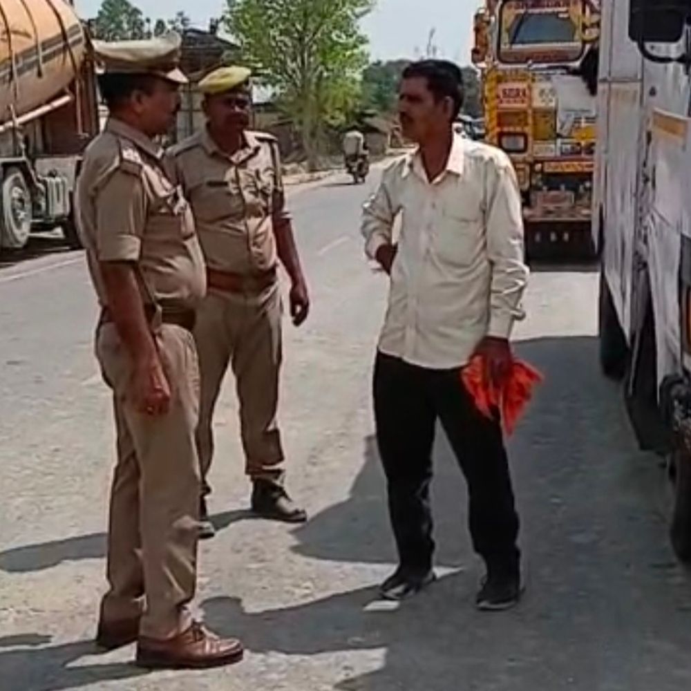 अमेठी SP का 'ऑपरेशन चक्रव्यूह' सफल:60% अपराधों में गिरावट, 65 अपराधी जेल भेजे गए, 70 हॉटस्पॉट पर क्राइम कंट्रोल