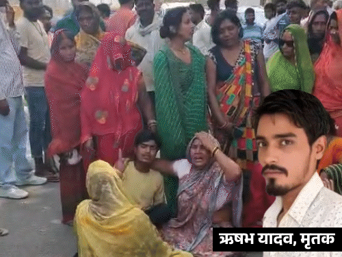 बैंकाक से लौटे युवक की छत पर न्यूड लाश मिली:कपड़े 25 मीटर दूर पेड़ पर टंगे थे, गोरखपुर में मां बोली- हत्या हुई