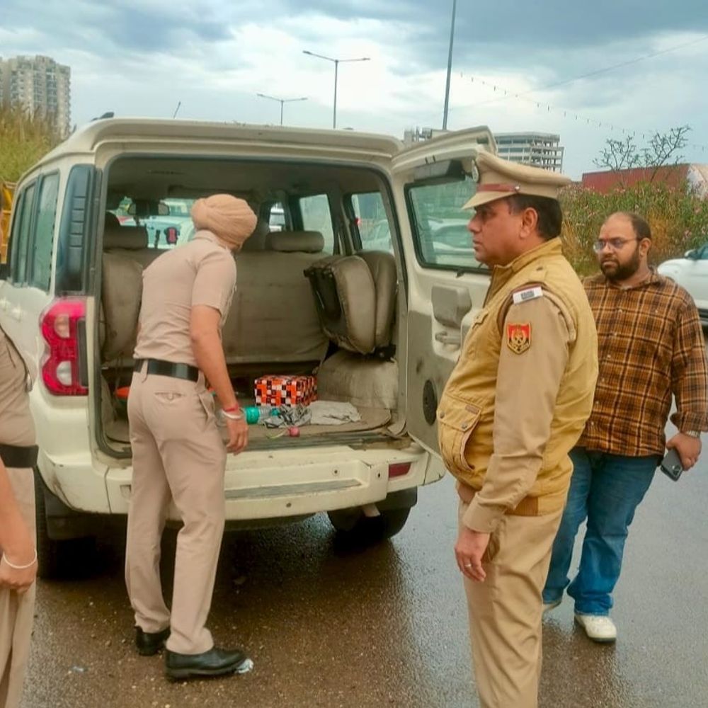 मोहाली में ट्रैफिक पुलिस ने 15 चालान काटे गए:  छत लाइट प्वाइंट पर नाकेबंदी, रात 2 बजे तक जारी रही कार्रवाई – Mohali News