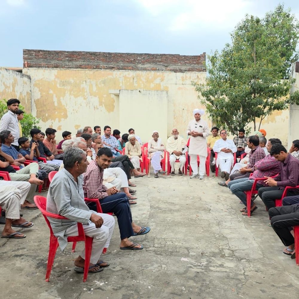 मुजफ्फरनगर के पचेंडा और जग्गाहेड़ी के बाद पिनना में पंचायत:2027 में मंत्री अनिल कुमार को जवाब देने की चेतावनी, विधायक के पुतला दहन से गुस्सा