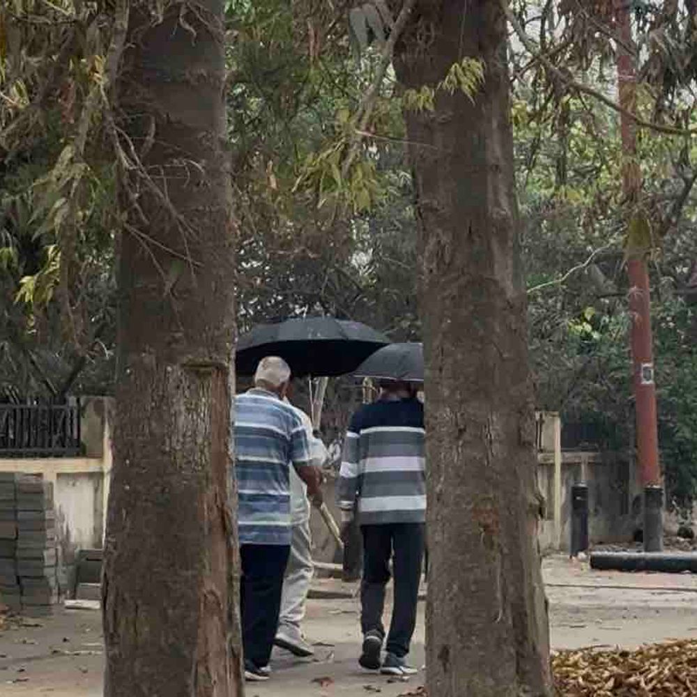 गोरखपुर में बदला मौसम का मिजाज:बारिश- ठंडी हवाओं से गिरा तापमान, कल तक रहेगा वेस्टर्न डिस्टर्बेंस का असर