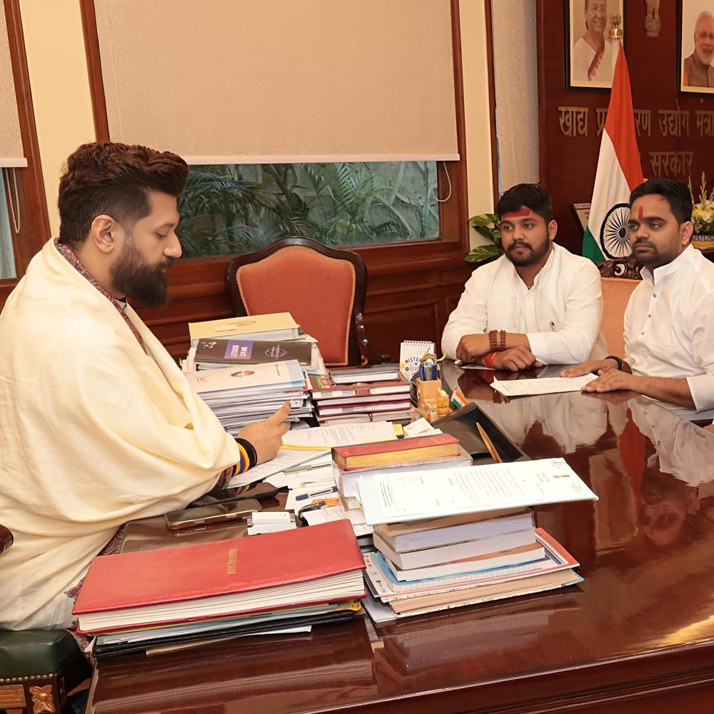 चिराग पासवान ने CM योगी को लिखा पत्र:भदोही के सेमराधनाथ धाम को पर्यटन स्थल बनाने का अनुरोध