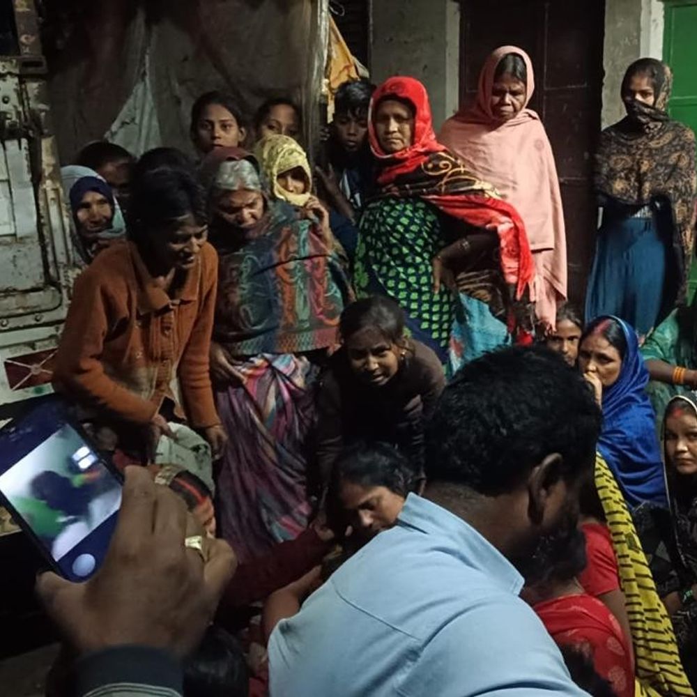 प्रतापगढ़ में अनियंत्रित ट्रैक्टर ने मासूम को कुचला, मौत:लकड़ी लादकर ले जाते बच्चा चपेट में आया, मां-पिता समेत परिजनों में मातम पसरा