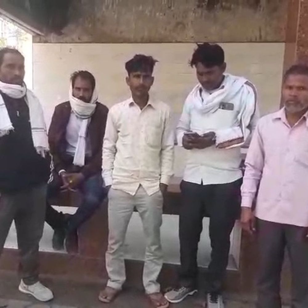 मथुरा में मजदूर की मौत:अज्ञात वाहन ने टक्कर मारी, पुलिस जांच में जुटी