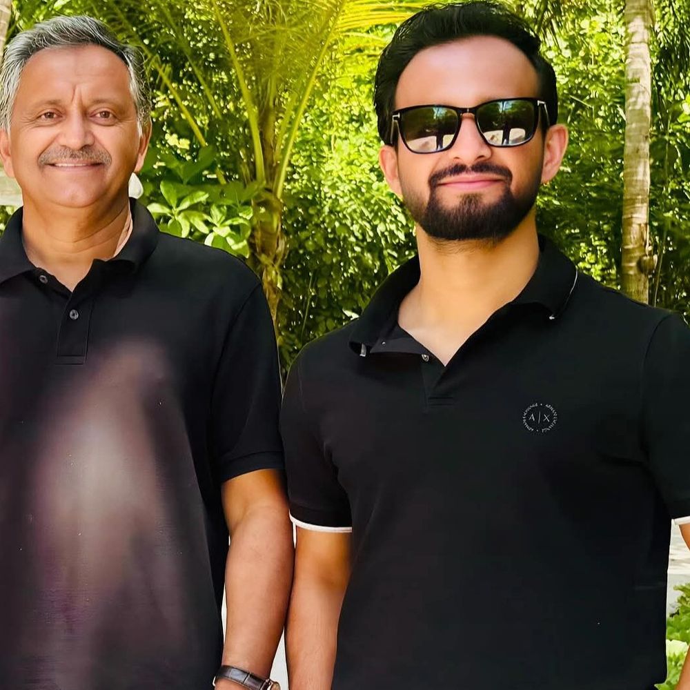 हिमाचल CM के करीबी पर हमला:  पिस्तौल-रॉड से लैश नकाबपोशों ने गाड़ी रोकी, खाई में कूदकर जान बचाई, संदिग्ध अल्टो कार पुलिस ने कब्जे में लिया – Shimla News
