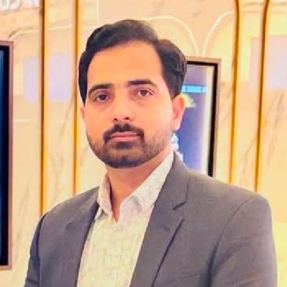 छुट्टी लेकर फरार चल रहे डीसी जेमपोर्टल की तलाश तेज:भ्रष्टाचार के आरोप में फरार चल रहे हैं, टेंडर देने के नाम पर रिश्वत लेने का केस दर्ज