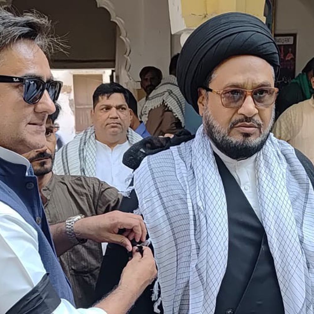 जौनपुर में ईद-उल-फितर की नमाज अदा की गई:ईरान के सुप्रीम लीडर की शहादत से त्योहार पर दिखा गम का असर