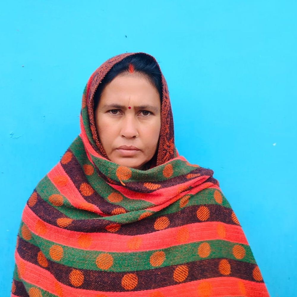 जमीन विवाद में दो महिलाओं और बच्चे की पिटाई:पुलिस ने मोबाइल जब्त किया, पीड़ितों ने न्याय की गुहार लगाई