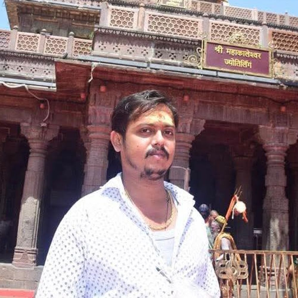 नैनीताल में सड़क हादसे में दो युवकों की मौत:उन्नाव के दो युवक गंभीर घायल, खाई में गिरा वाहन