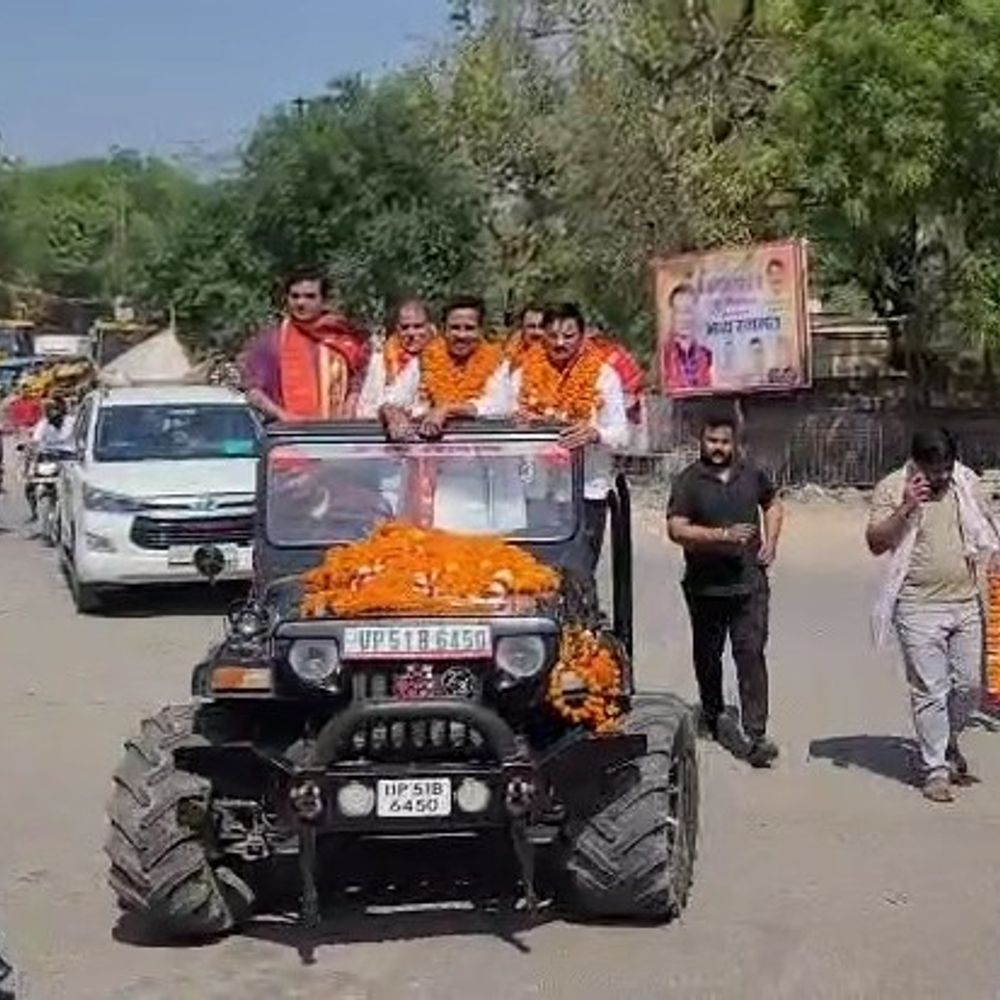 अखिलेश अवस्थी उन्नाव व्यापार मंडल के जिलाध्यक्ष पुनः मनोनीत:व्यापारियों ने किया भव्य स्वागत, हितों की रक्षा का लिया संकल्प