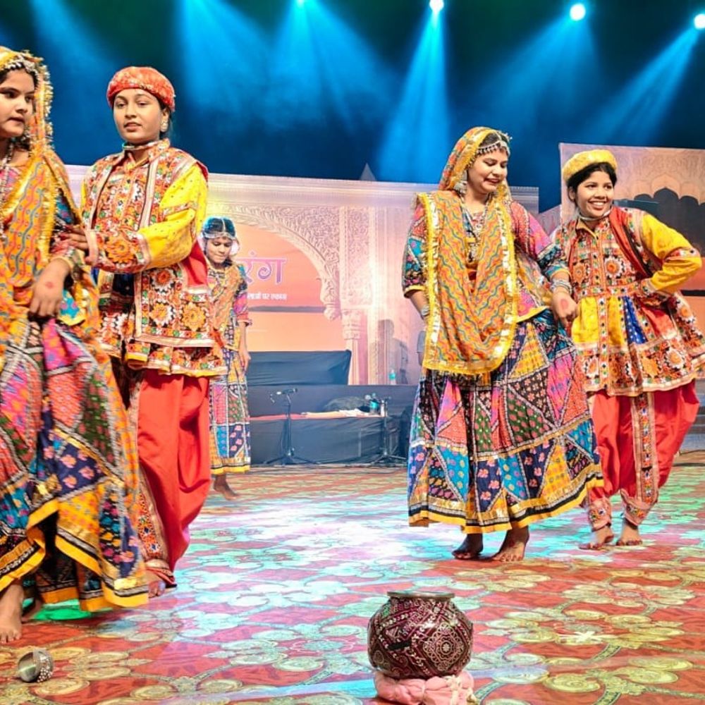 आदिरंग महोत्सव में भीली गायन, गणगौर नृत्य की प्रस्तुति:3 दिनी समारोह का आज समापन, केंद्रीय मंत्री सावित्री ठाकुर करेंगी शिरकत