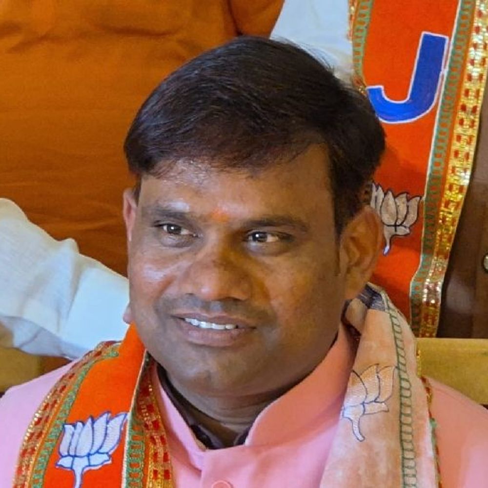 भाजपा लखनऊ की नई जिला कार्यसमिति घोषित:8 उपाध्यक्ष, 3 महामंत्री समेत 35 सदस्यों की नई टीम बनी