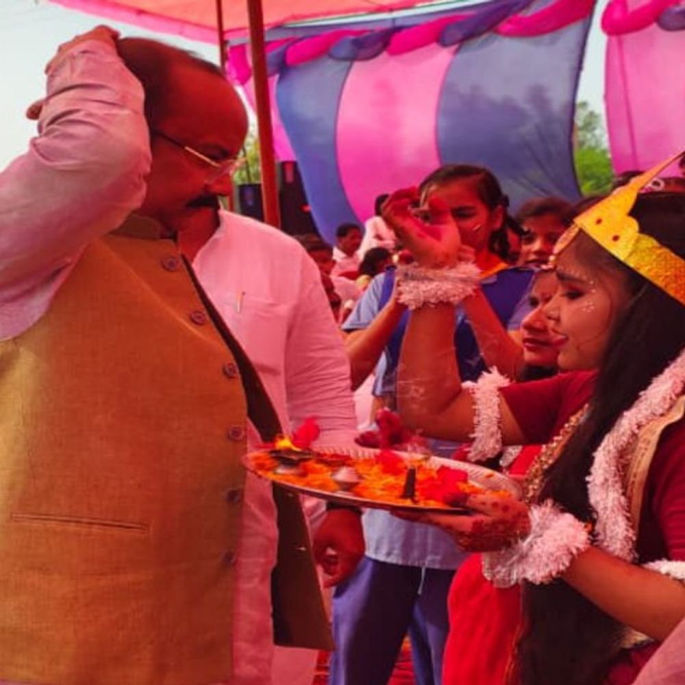 वित्तमंत्री ने सांसद संग मॉडल कंपोजिट विद्यालय का शिलान्यास किया:24 करोड़ 67 लाख की लागत, सांसद बोले-बच्चों का भविष्य सुनहरा होगा