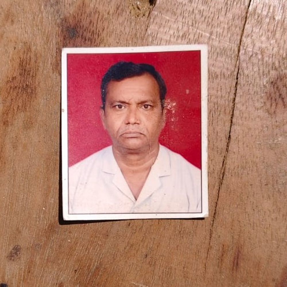 औरैया में कार की टक्कर से एक की मौत:अनियंत्रित तेज रफ्तार बनी मौत की वजह, गाड़ी मकान में घुसी