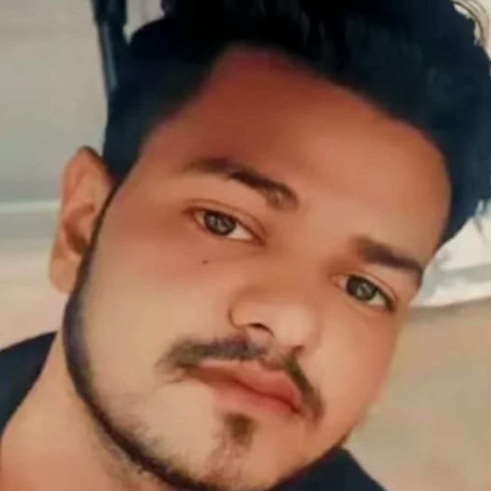 ट्रक की टक्कर से ऑटो चालक की मौत:दो अन्य घायल, अस्पताल में चल रहा इलाज; ट्रक चालक फरार