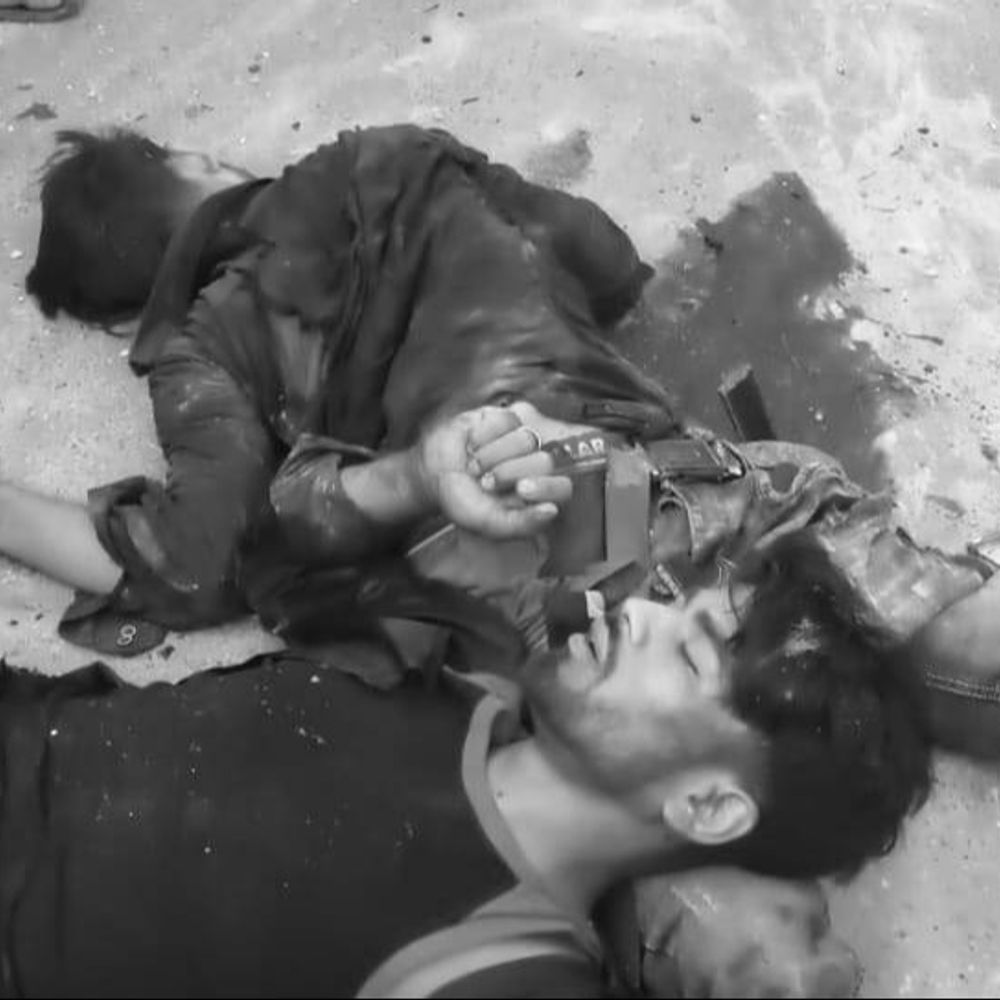 सीतापुर में डंपर की टक्कर से दो युवकों की मौत:नेशनल हाईवे 30 पर हुआ हादसा, डम्पर चालक वाहन सहित फरार