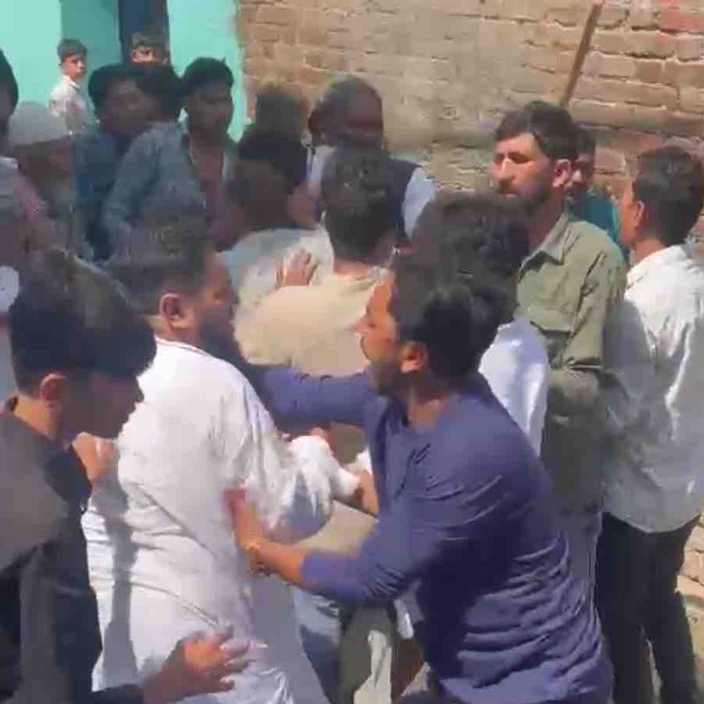 दूसरे निकाह के विवाद में लड़की पक्ष पर हमला:7 लोग घायल, कार तोड़ी; पुलिस जांच में जुटी